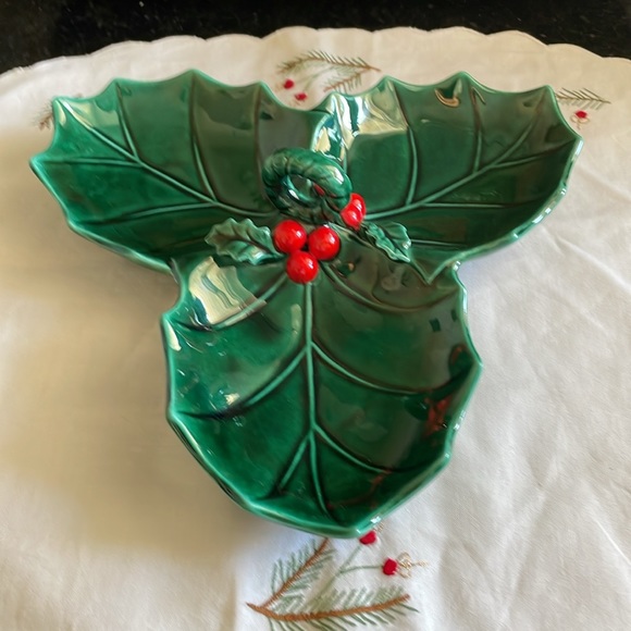Vintage beautiful Lefton China #1351 Japan handled divided holly berry dish - Picture 6 of 8